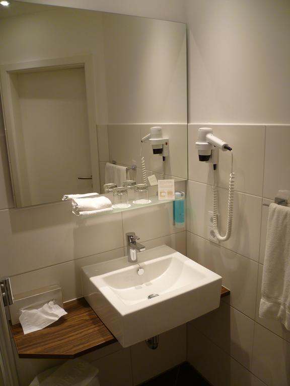 Hotel Kronprinz Κούλμμπαχ Εξωτερικό φωτογραφία
