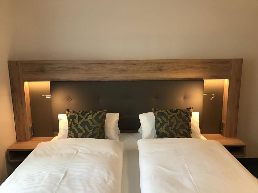 Hotel Kronprinz Κούλμμπαχ Εξωτερικό φωτογραφία